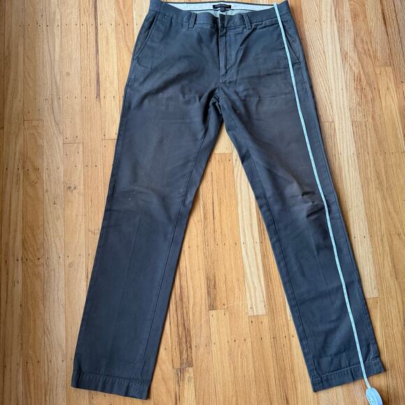 Banana Republic Emerson Chino Olive Green Pants Size 32 x 34 Casual Preppy - Picture 6 of 9